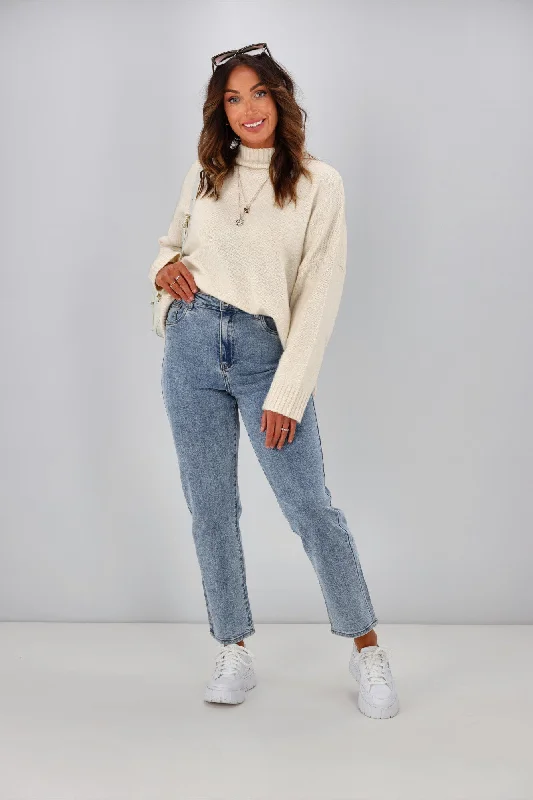 Women's Tight Trousers with Elastic Waistband in Black for Easy and Comfortable WearLittle White Lie Ally Straight Jean Denim Women's Tight Trousers with Elastic Waistband in Black for Easy and Comfortable WearLittle White Lie Ally Straight Jean Denim