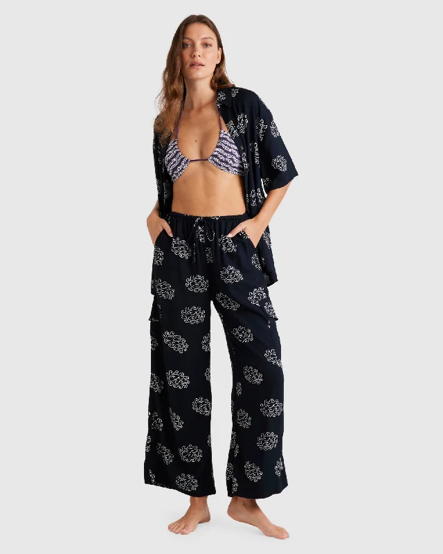 Plus Size Women's Metallic - Finish Joggers for a Stylish LoungeOTIS SUNNY CARGO PANT Plus Size Women's Metallic - Finish Joggers for a Stylish LoungeOTIS SUNNY CARGO PANT