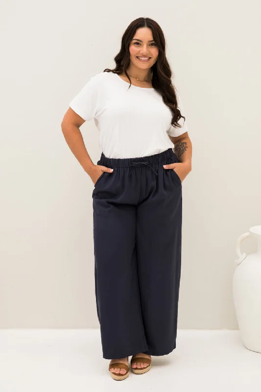 Women's Faux Leather Tight Trousers with Studded Details in Brown for an Edgy StylePQ Collection Samara Pant Regatta Women's Faux Leather Tight Trousers with Studded Details in Brown for an Edgy StylePQ Collection Samara Pant Regatta