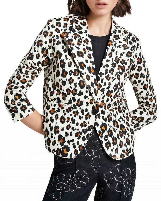Women's Tailored Stretch Blazers in Navy Blue for Business Meetings90's Shrunken Blazer In Leopard Women's Tailored Stretch Blazers in Navy Blue for Business Meetings90's Shrunken Blazer In Leopard