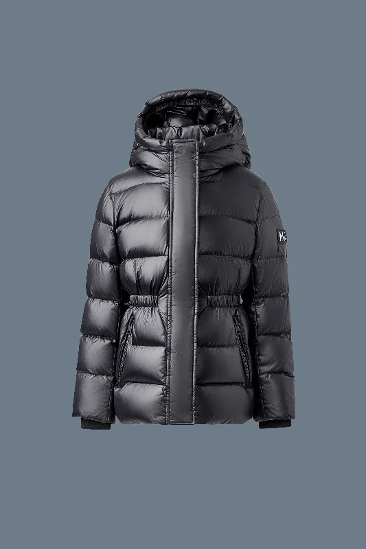 Long women's mac coats in a lightweight fabric for spring showersALANNIS