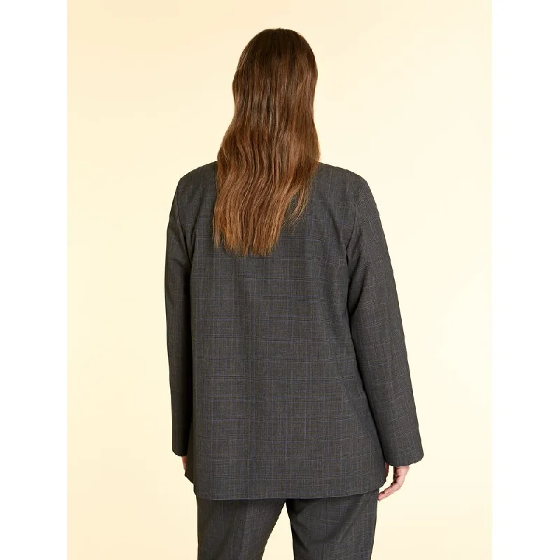 Checkered women's wool coats in a classic pattern for a timeless styleCAIRO