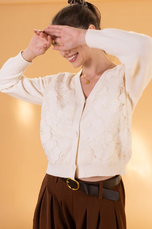 boyfriend style women cardigan for a relaxed fitCardigan Savoir Cream