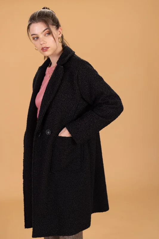 hand knitted women cardigan with artisanal charmCoat Amrita Black