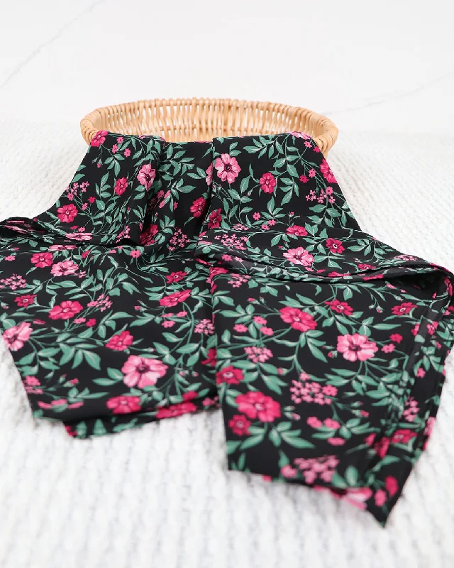 organic cotton women cardigan for an eco - friendly choiceFloral Soft Scarf- Black & Pink organic cotton women cardigan for an eco - friendly choiceFloral Soft Scarf- Black & Pink