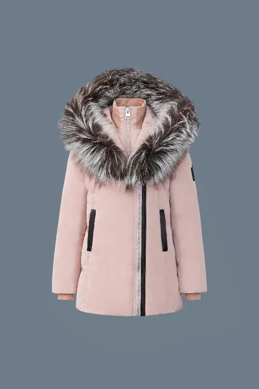 Women's faux fur coats in bright colors for a bold fashion statementLEELEE-TX