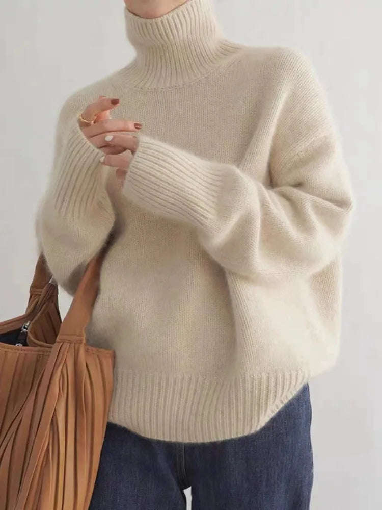 boyfriend style women cardigan for a relaxed fitLisette Rollkragenpullover