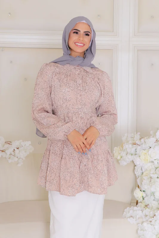 boyfriend style women cardigan for a relaxed fitSadie Floral Smock Top-Pink