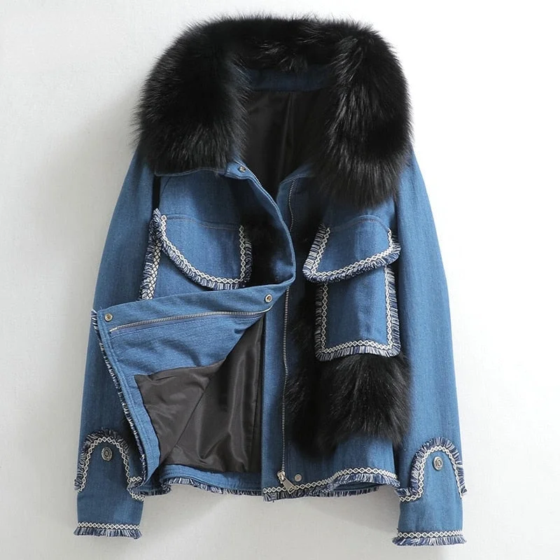 Oversized women's wool coats in a monochromatic look for a trendy outfitWomen's Winter Warm Denim Fox Fur Collar Raccoon Fur Short Coat Oversized women's wool coats in a monochromatic look for a trendy outfitWomen's Winter Warm Denim Fox Fur Collar Raccoon Fur Short Coat