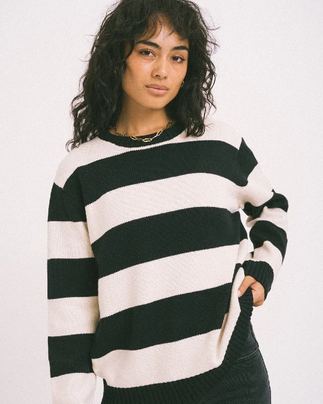 Bell - Sleeve Women's Mohair - Wool Blend SweatersAlina O-neck Knit Stripe Eggnog Black Bell - Sleeve Women's Mohair - Wool Blend SweatersAlina O-neck Knit Stripe Eggnog Black