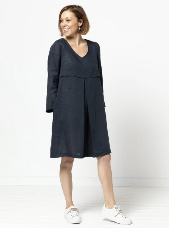 Midi - Length Women's Shetland Wool Sweater Dresses in Traditional PatternsStyle Arc Patricia Rose Dress Midi - Length Women's Shetland Wool Sweater Dresses in Traditional PatternsStyle Arc Patricia Rose Dress