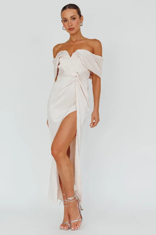 Mermaid - Style Women Dress with a Fitted Silhouette for Special OccasionsAmaryllis Off-Shoulder Twist Maxi Dress Pearl Mermaid - Style Women Dress with a Fitted Silhouette for Special OccasionsAmaryllis Off-Shoulder Twist Maxi Dress Pearl