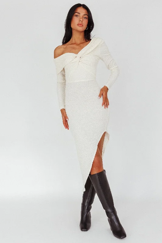 Printed Abstract Women Dress for a Modern and Artistic AppealAnnalora One-Shoulder Long Sleeve Midi Dress Cream Printed Abstract Women Dress for a Modern and Artistic AppealAnnalora One-Shoulder Long Sleeve Midi Dress Cream