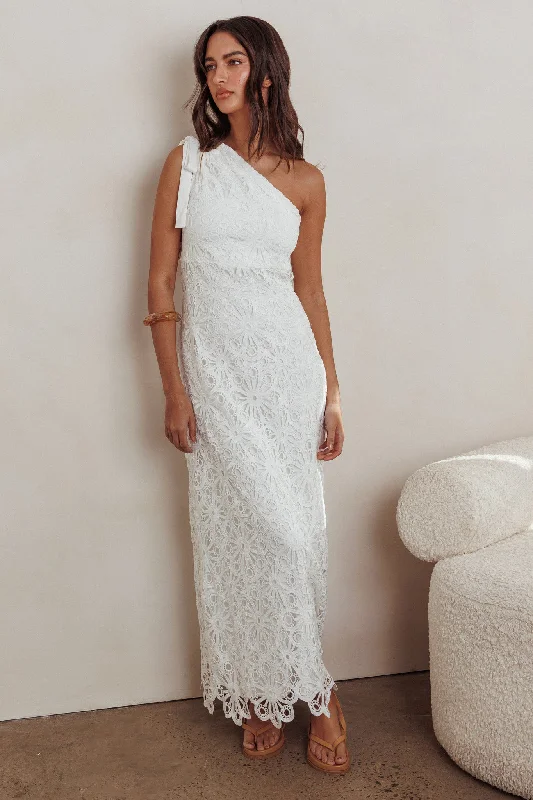 Sleeveless Women Dress in Bright Colors for Summer PartiesArtice One Shoulder Maxi Dress Off White Sleeveless Women Dress in Bright Colors for Summer PartiesArtice One Shoulder Maxi Dress Off White