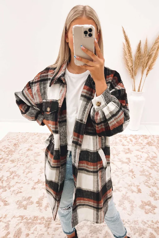 Women's quilted puffer jackets in a cropped silhouette for a modern twistBray Shacket Rust Women's quilted puffer jackets in a cropped silhouette for a modern twistBray Shacket Rust