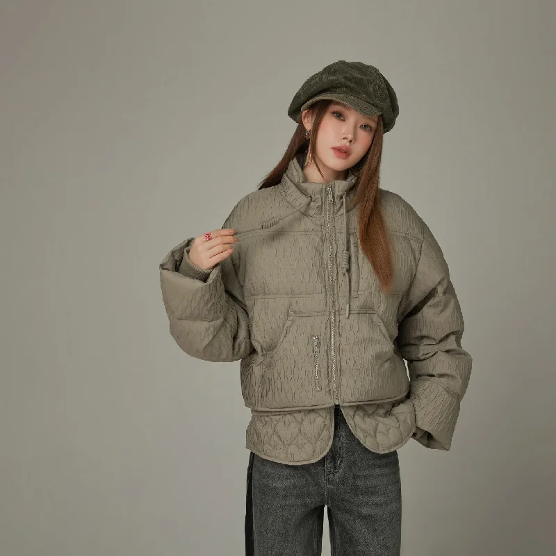 Women's denim jackets with distressed details for a casual and edgy lookPattern Oversized Layered Padded Jacket Women's denim jackets with distressed details for a casual and edgy lookPattern Oversized Layered Padded Jacket