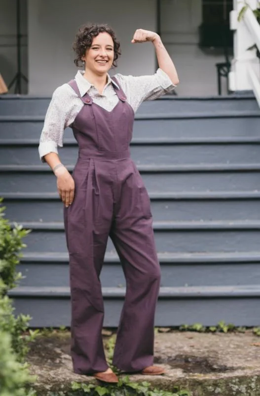 Women jumpsuits with gathered pants for a voluminous and elegant lookFolkwear 240 Rosie the Riveter Outfit Women jumpsuits with gathered pants for a voluminous and elegant lookFolkwear 240 Rosie the Riveter Outfit