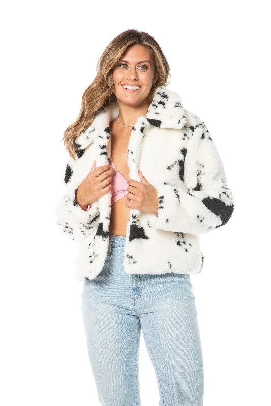 Women's oversized cropped hoodie with drawstrings for a trendy lookSpotted Faux Sherpa Jacket Women's oversized cropped hoodie with drawstrings for a trendy lookSpotted Faux Sherpa Jacket