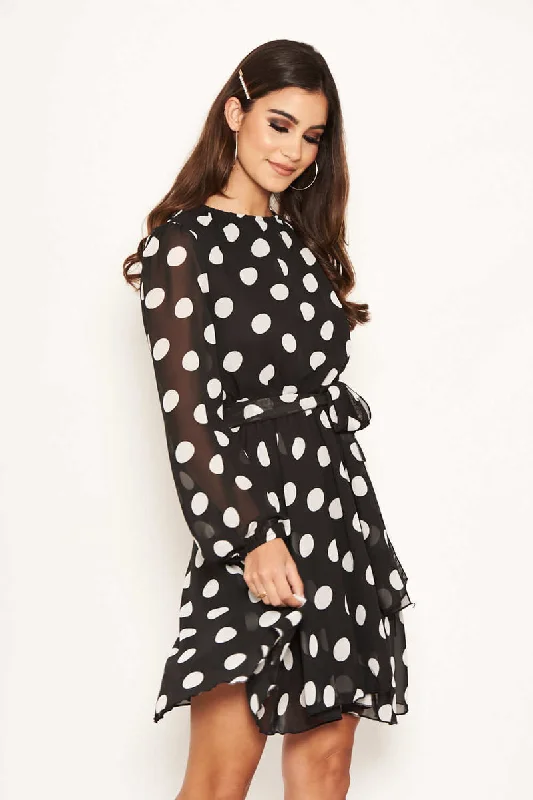 Empire Waist Women Dress to Accentuate the Bust and Conceal the WaistMonochrome Polka Dot Dress Empire Waist Women Dress to Accentuate the Bust and Conceal the WaistMonochrome Polka Dot Dress