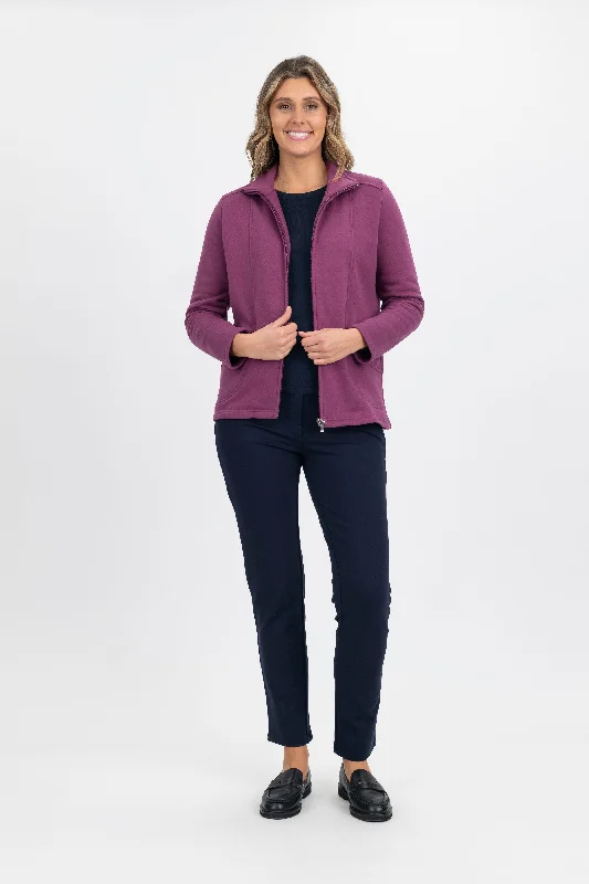 Women's cropped down jackets in bold colors for a sporty and fashionable winter outfitRenoma Fleecy Lined Zip Jacket Women's cropped down jackets in bold colors for a sporty and fashionable winter outfitRenoma Fleecy Lined Zip Jacket