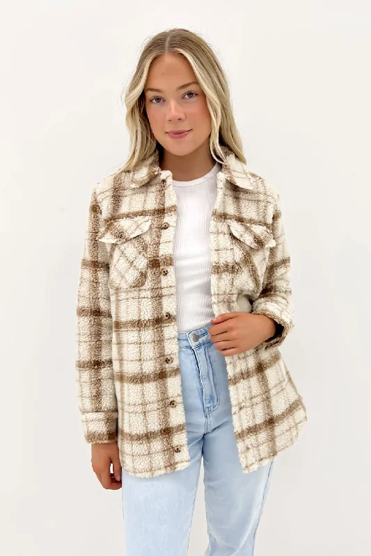 Women's pea coats in a plus - size fit for a flattering and warm winter coatSilent Sherpa Jacket Cloud