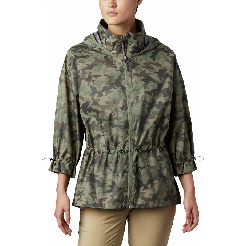 Women's denim jackets with a patchwork design for a bohemian and artsy styleWomen's Poe Creek Jacket Women's denim jackets with a patchwork design for a bohemian and artsy styleWomen's Poe Creek Jacket