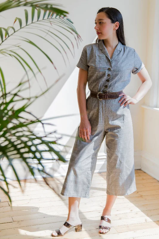 Women jumpsuits with pleated pants for a classic and sophisticated lookWorkshop Alex Jumpsuit Women jumpsuits with pleated pants for a classic and sophisticated lookWorkshop Alex Jumpsuit