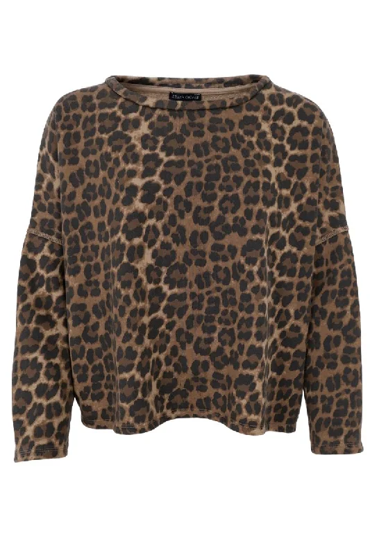 Women's cropped sweatshirt with a slogan graphic for a fun and expressive lookZelda Sweatshirt | Leopard | Sweatshirt fra Black Colour Women's cropped sweatshirt with a slogan graphic for a fun and expressive lookZelda Sweatshirt | Leopard | Sweatshirt fra Black Colour