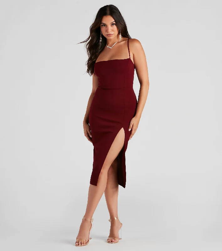 Midi dresses with pom - pom trims for a playful and festive lookHenley Formal Lace-Up Midi Dress Midi dresses with pom - pom trims for a playful and festive lookHenley Formal Lace-Up Midi Dress