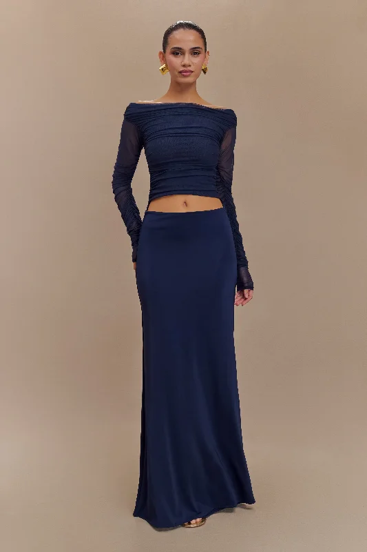 Maxi dresses with an empire waist for a flattering fit on all body typesDarla Mesh And Slinky Off Shoulder Maxi Dress - Dark Navy Maxi dresses with an empire waist for a flattering fit on all body typesDarla Mesh And Slinky Off Shoulder Maxi Dress - Dark Navy