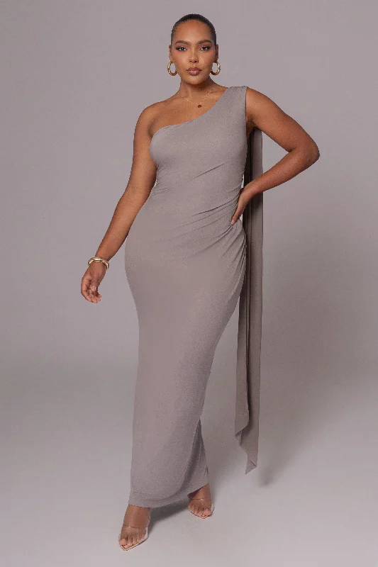 Animal print maxi dresses for a statement - making outfitGrey Kianna Drape Maxi Dress Animal print maxi dresses for a statement - making outfitGrey Kianna Drape Maxi Dress