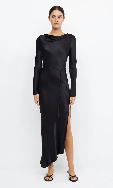 Maxi dresses with cold - shoulder cutouts for a trendy lookMOON DANCE LONG SLEEVE MAXI DRESS - BLACK Maxi dresses with cold - shoulder cutouts for a trendy lookMOON DANCE LONG SLEEVE MAXI DRESS - BLACK