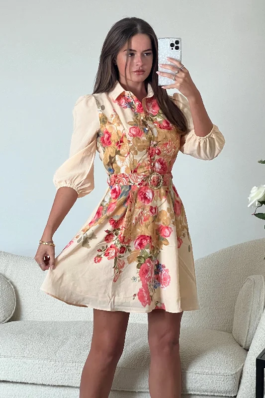 Velvet mini dresses for autumn weddingsHolland Boarder Print Collar Mini Dress Cream Velvet mini dresses for autumn weddingsHolland Boarder Print Collar Mini Dress Cream