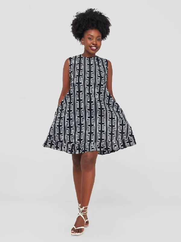 Floral print mini dresses for summer partiesDala Dress - Black / White