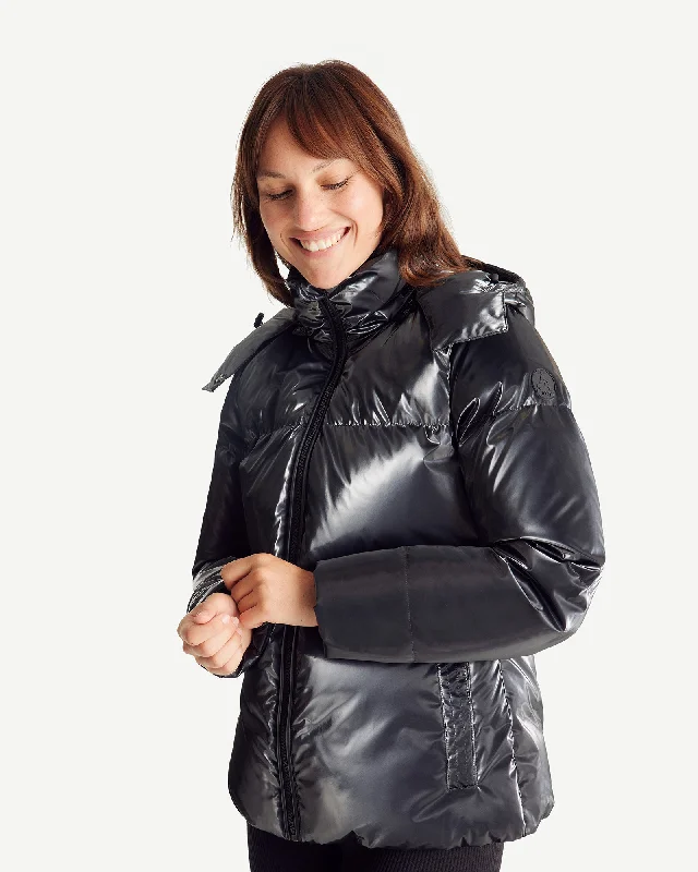 down coat for winter sleddersBlack Tanya Glossy Extreme Cold iridescent down jacket down coat for winter sleddersBlack Tanya Glossy Extreme Cold iridescent down jacket
