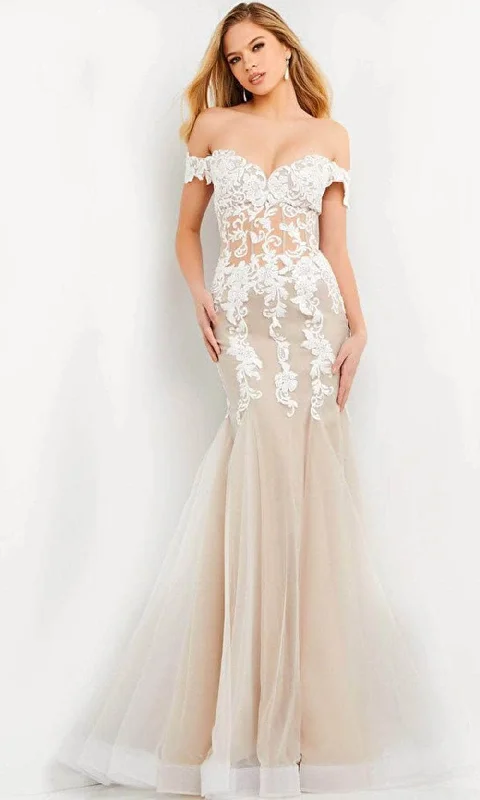 Formal dresses with abstract print panels and rhinestone embellishments for a unique formal eventJovani 02861 - Sweetheart Embroidered Evening Gown Formal dresses with abstract print panels and rhinestone embellishments for a unique formal eventJovani 02861 - Sweetheart Embroidered Evening Gown