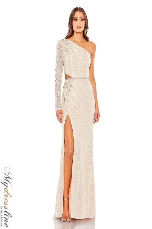Tea - length formal dresses with lace trim for a semi - formal promMac Duggal 11306