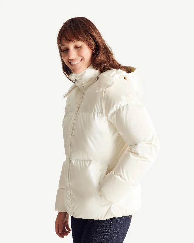down coat for winter kayakersPearl white Tanya Glossy Extreme Cold iridescent down jacket down coat for winter kayakersPearl white Tanya Glossy Extreme Cold iridescent down jacket