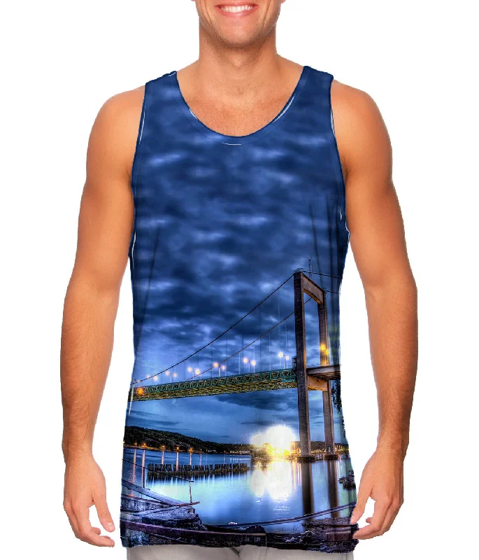 V - Neck Women's Moisture - Wicking Tank Tops for RunningAlvsborgsbron Bridge