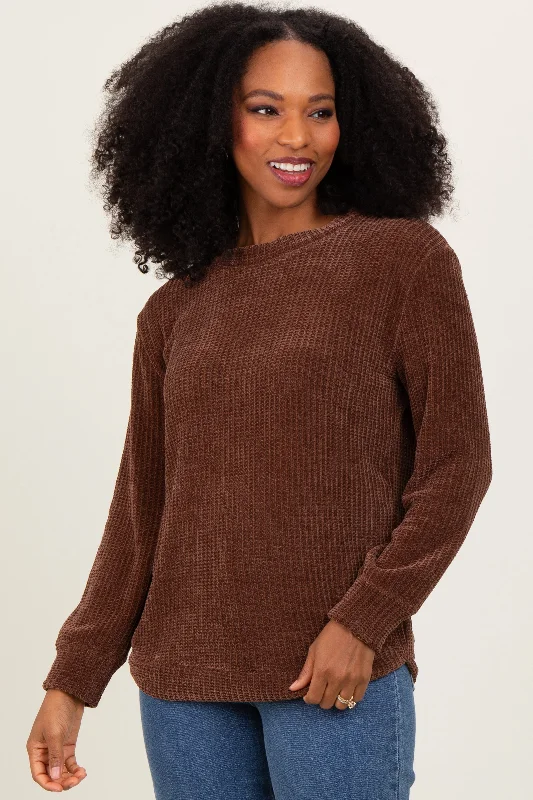 Mock Neck Women Long Sleeve Top for a Modern AestheticBrown Chenille Knit Sweater