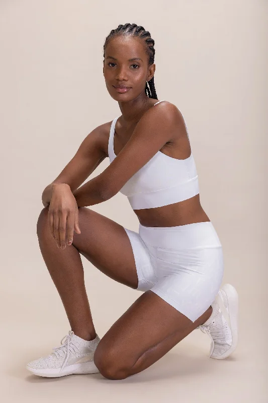 Linen Women Shorts for Breathable Comfort in Hot WeatherFit Icon Shorts
