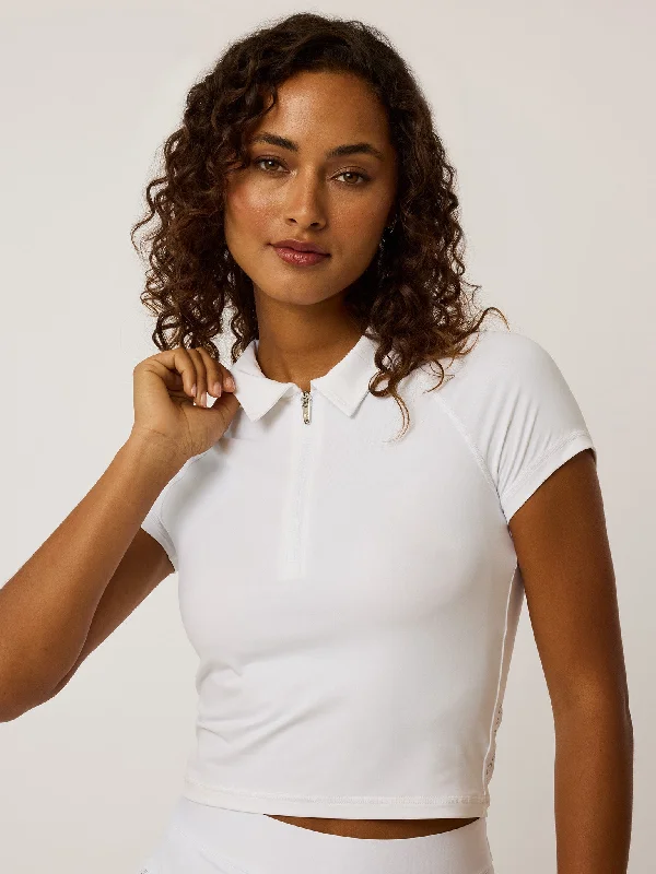 Two - tone polo shirt for a modern and stylish appearanceHalley Quarter-Zip Cropped Polo Two - tone polo shirt for a modern and stylish appearanceHalley Quarter-Zip Cropped Polo