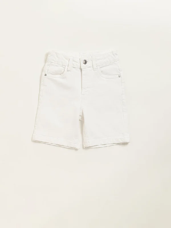 Stretchable Women Shorts for Maximum MobilityHOP Kids White Mid Rise Shorts