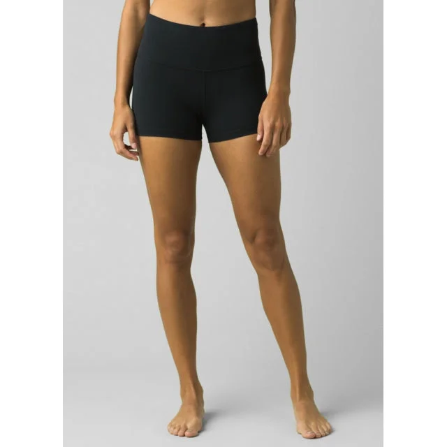 Cargo Women Shorts with Multiple Pockets for FunctionalityWomen's Layna Short
