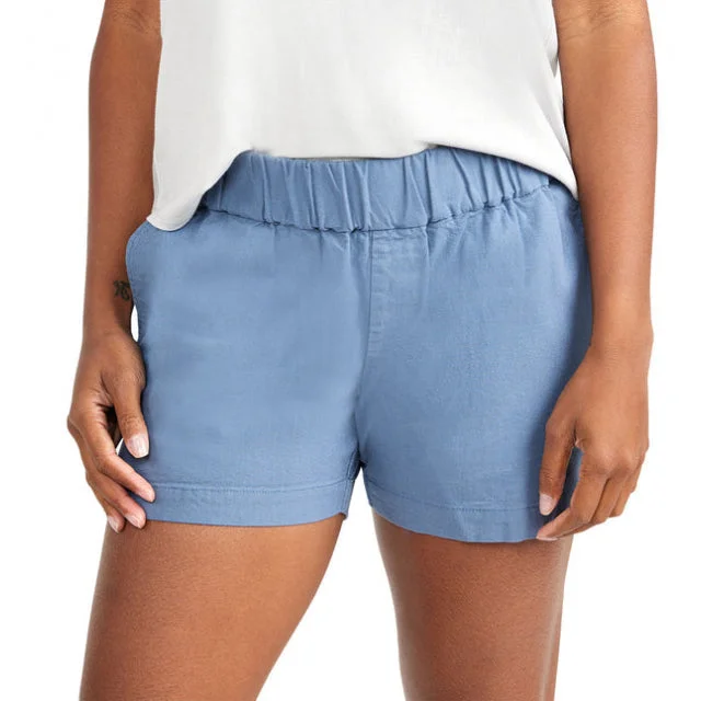 Ruffled Hem Women Shorts to Add a Feminine TouchWomen's Stretch Canvas Short