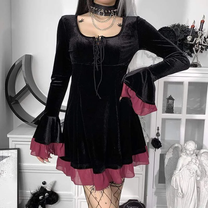Plus Size Women Long Sleeve Top for a Flattering and Comfortable FitWomen's Gothic Trumpet Sleeved Velet Dress Plus Size Women Long Sleeve Top for a Flattering and Comfortable FitWomen's Gothic Trumpet Sleeved Velet Dress